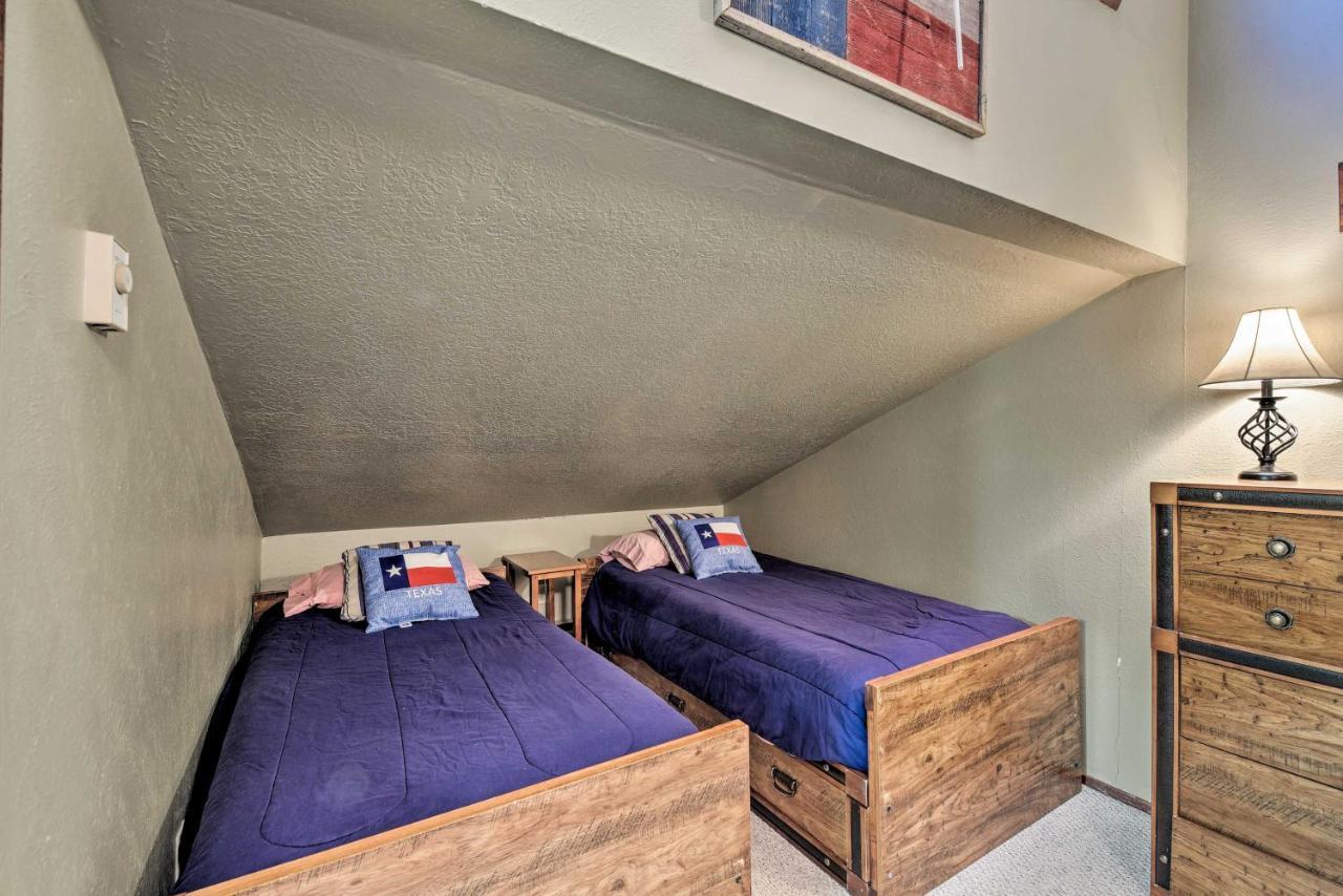 Condo With Grill Access Close To Angel Fire Resort Bagian luar foto